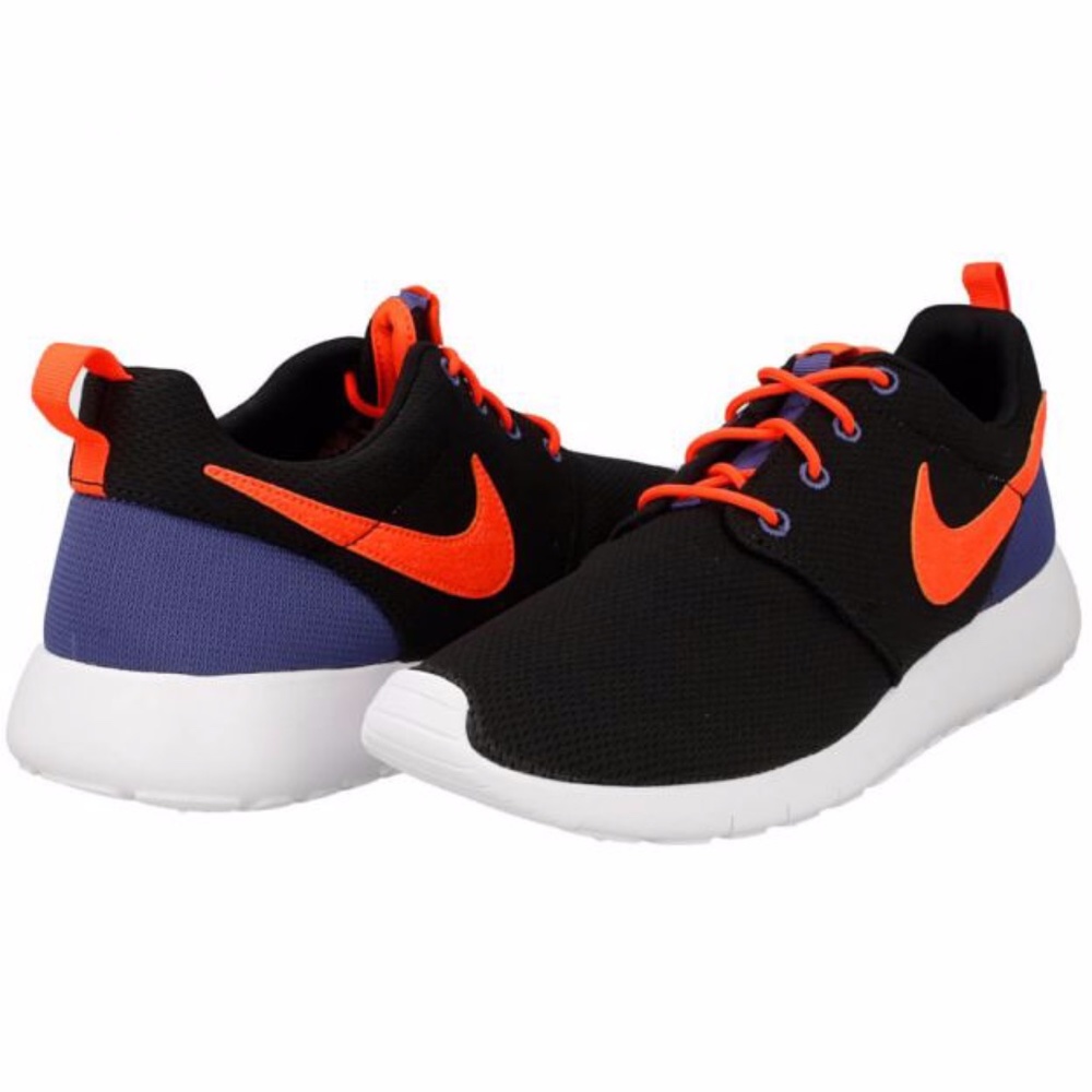Nike Youth Roshe One, Black/Total Crimson/Dark